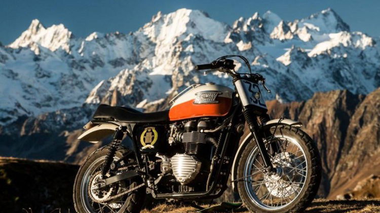 Brad Pitt’s Bonneville to go to auction